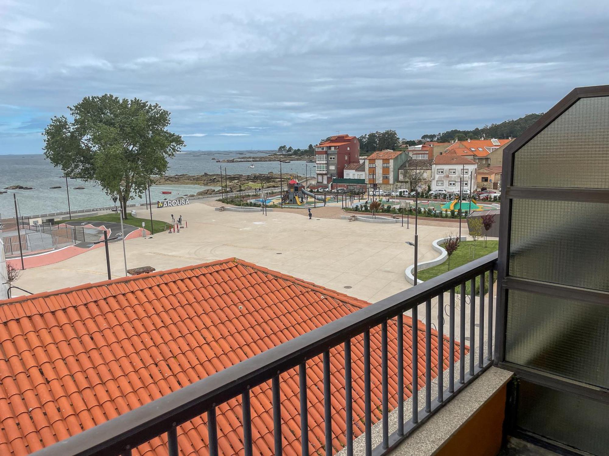 Complejo Tamanaco Illa De Arousa 3000 外观 照片